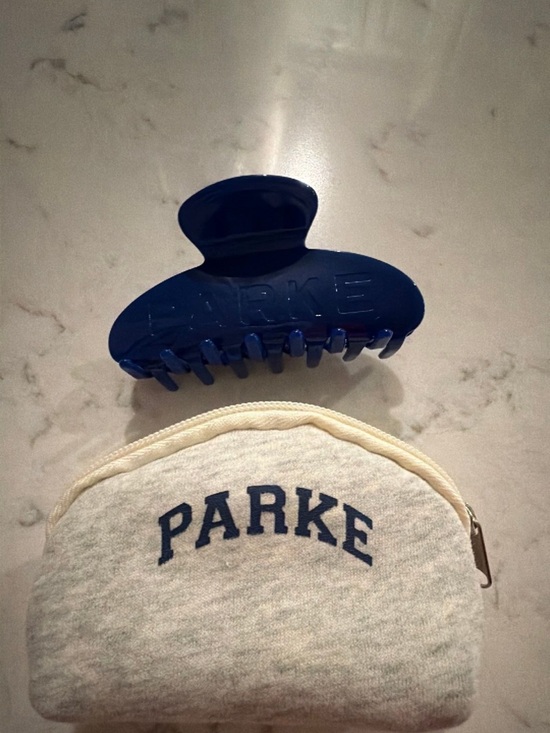 Parke Accessories - PARKE Navy Hair Claw Clip with PARKE Pouch
